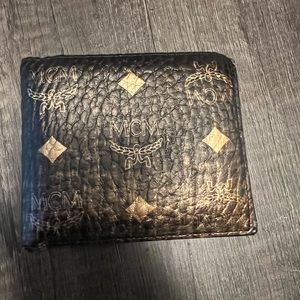 COPY - Mens mcm wallet